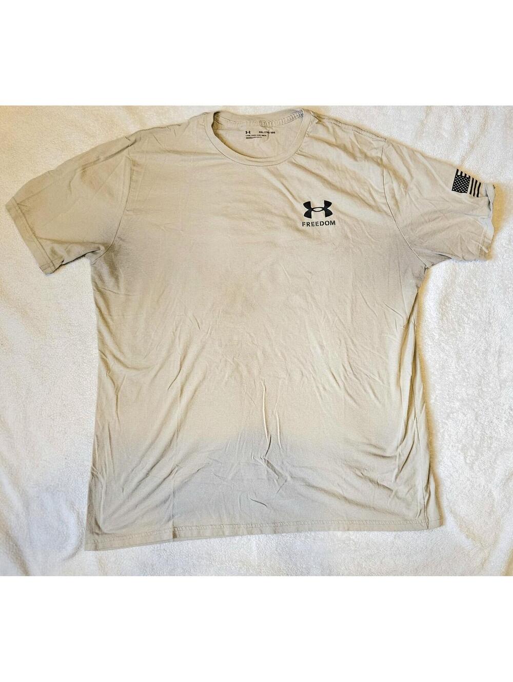 Mens Under Armour FREEDOM Loose Fit TAN T-Shirt LARGE Short Sleeve Shirt